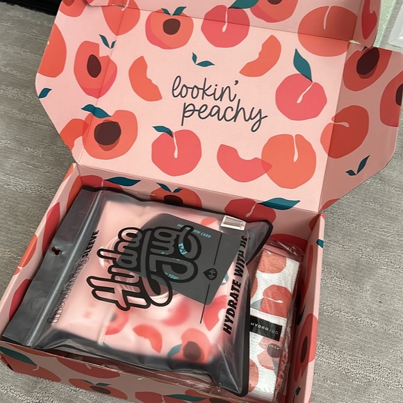 HydroJug Bundle LIMITED EDITION SOLD OUT - Picture 5 of 14